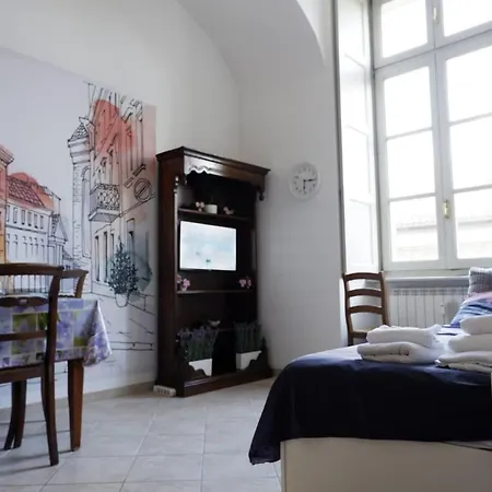 Ynh Mono Sancarlo Egyptian Museum Piazza San Carlo דירה *